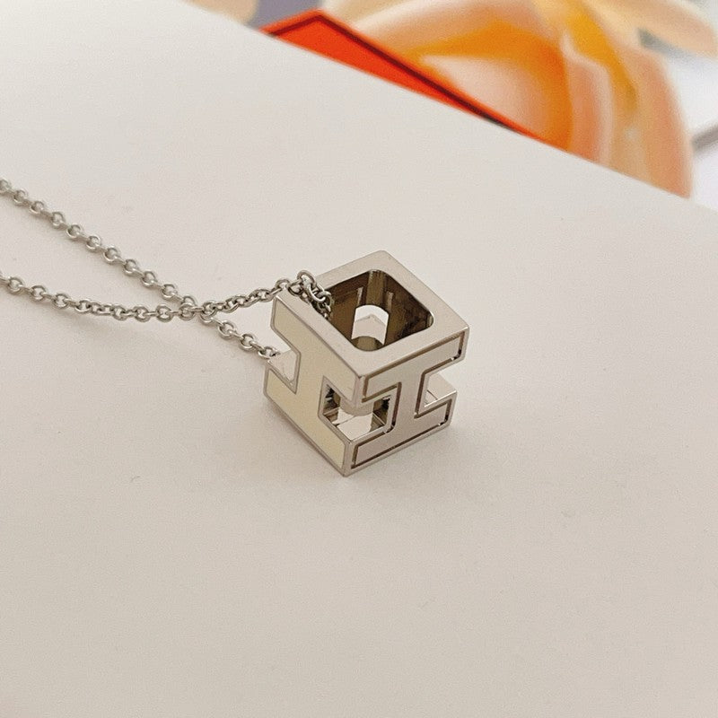 Herm Cage D'H Pendant Necklace