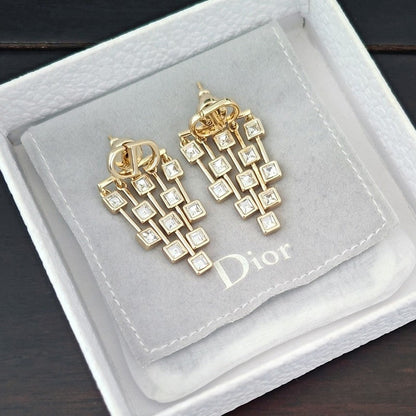 CD Tribales Crystal Chain Earrings