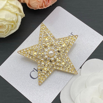 CD Star Diamond Gold Brooch