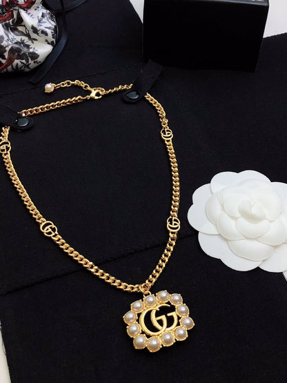 GG Pearl GG Necklace