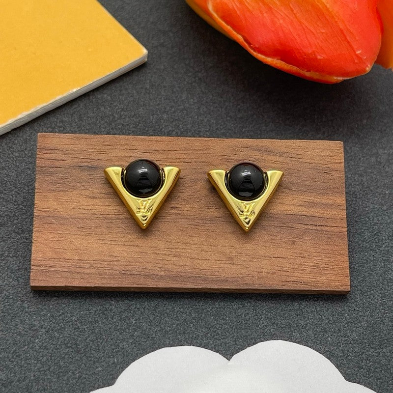 Louis Essential V Black Earrings