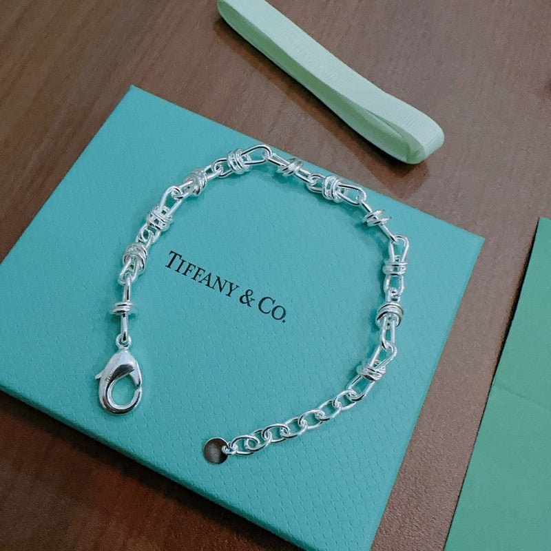 Return to Tiffany Lock Bracelet