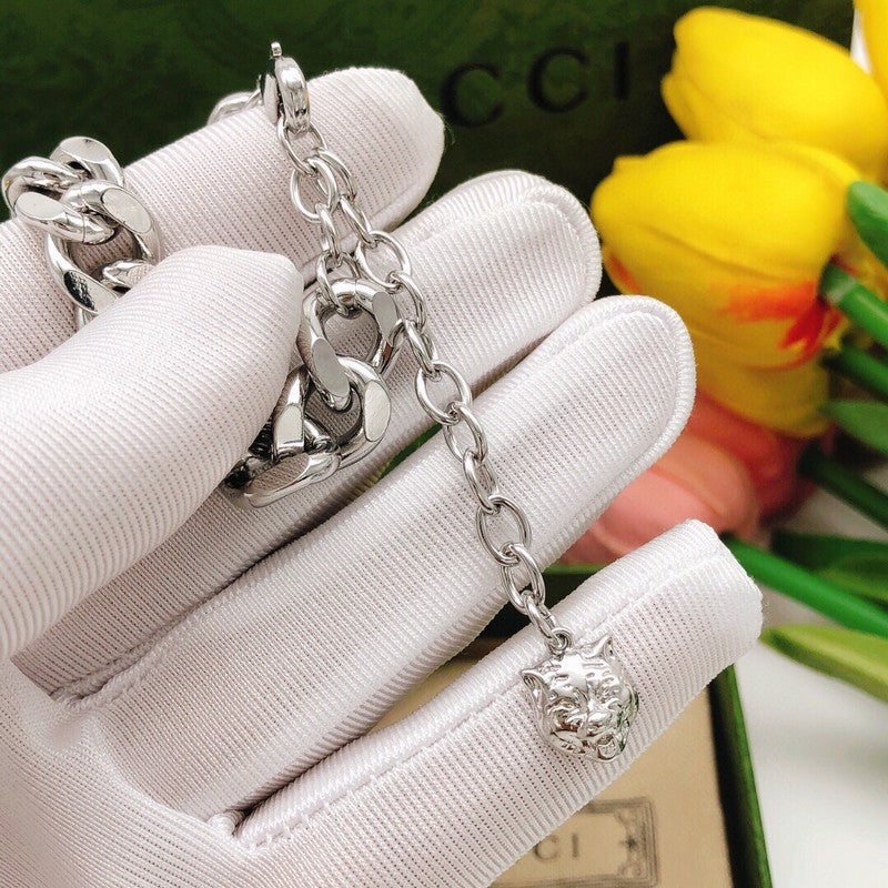 GG Interlocking G White Gold Chain Bracelet