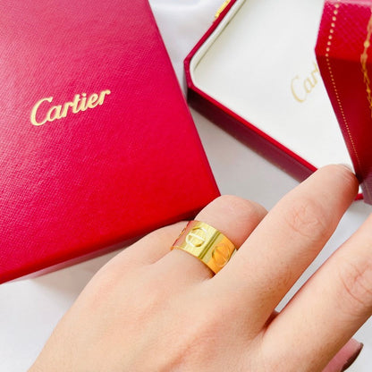 18K Love 11mm Ring