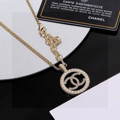 CC Pearl Round Gold Necklace
