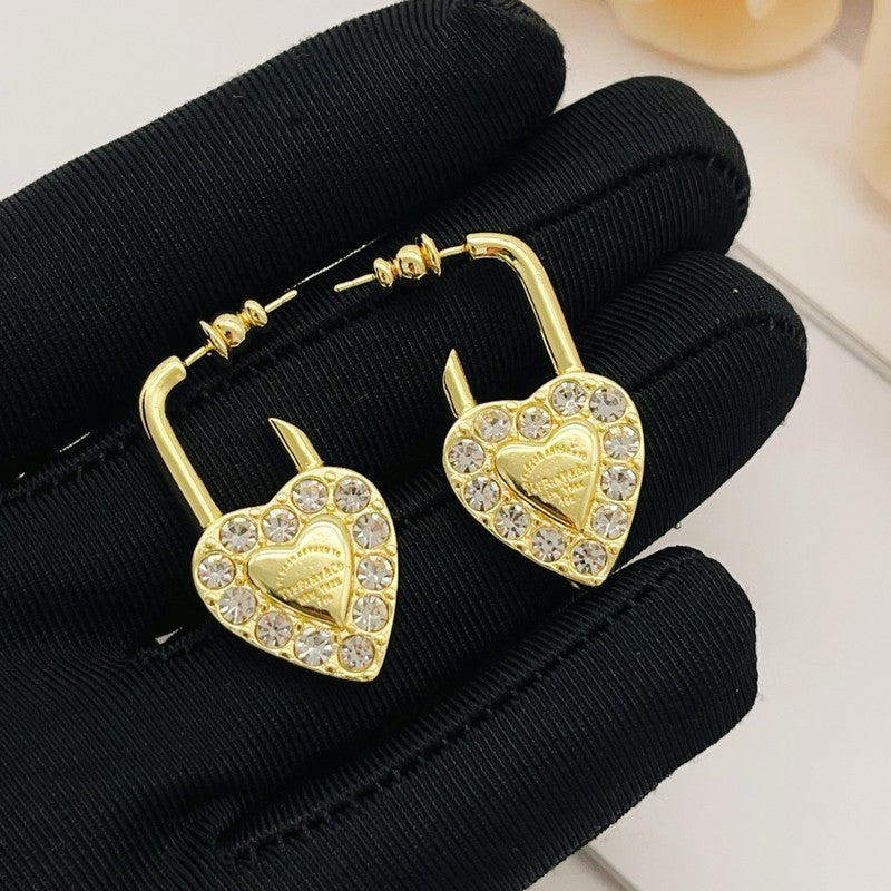 Tiff Diamond Heart Earrings