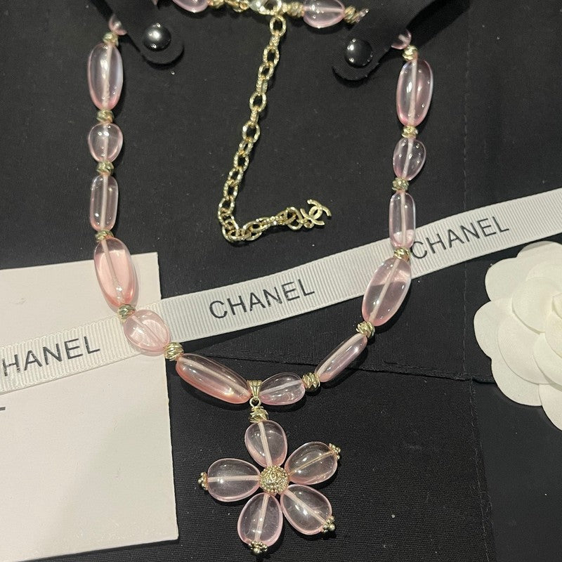 CC 26C Pink Crystal Flower Necklace