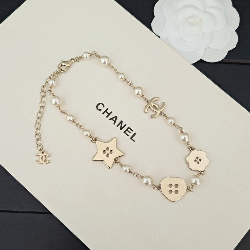 CC Pearl Star Necklace