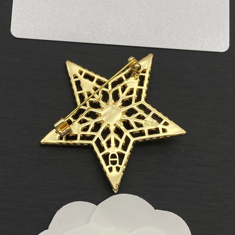 CD Star Diamond Gold Brooch