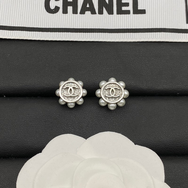 CC Round Pearl Earrings