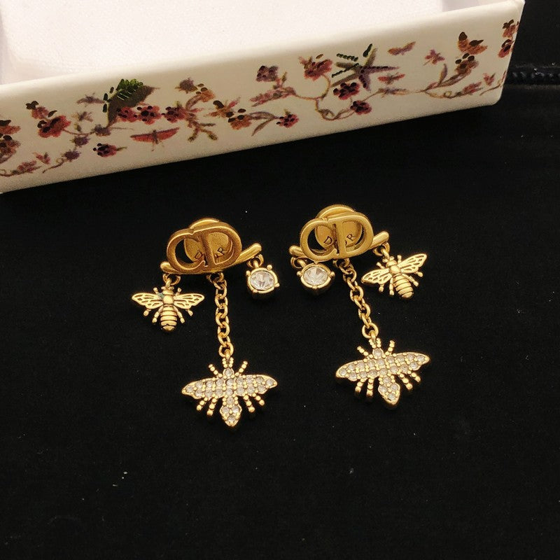 CD Tribales Diamond Bee Long Earrings