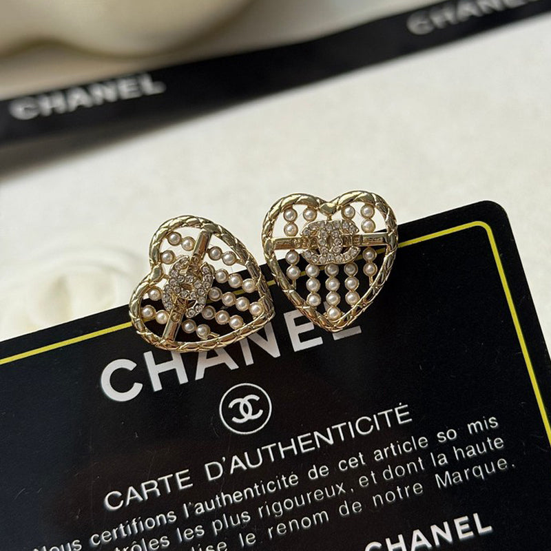 CC Pearl Heart Earrings
