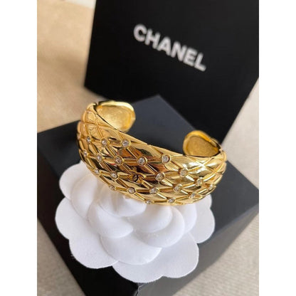 CC 26P Gold Cuff Bracelet