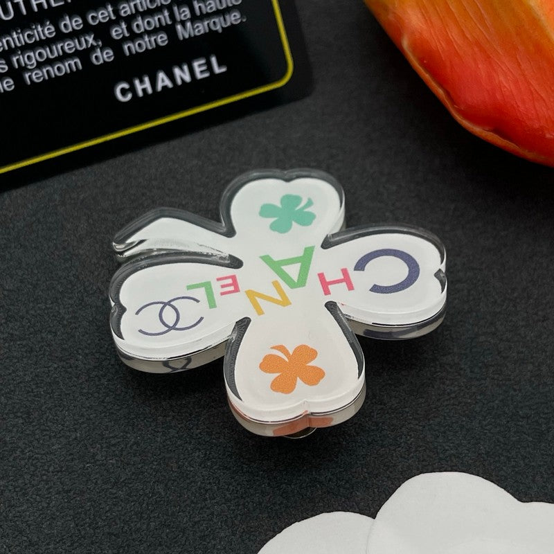 CC Color Flower Brooch