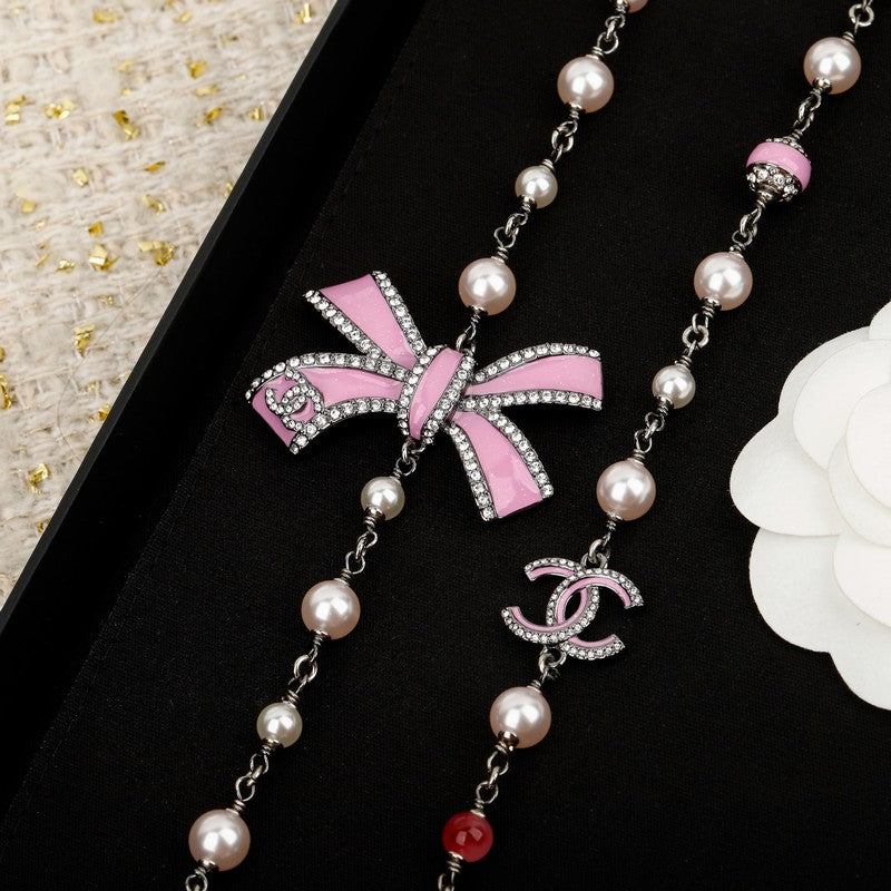 CC 25B Pink & Black Bow Pearl Necklace