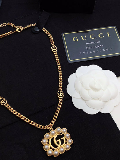 GG Pearl GG Necklace