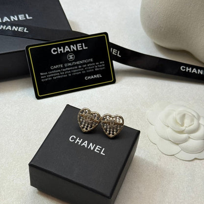 CC Pearl Heart Earrings