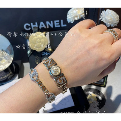CC NO.5 Pearl Oepn Cuff Bracelet