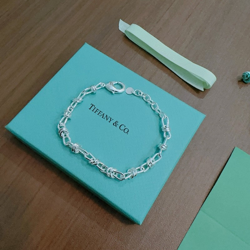 Return to Tiffany Lock Bracelet