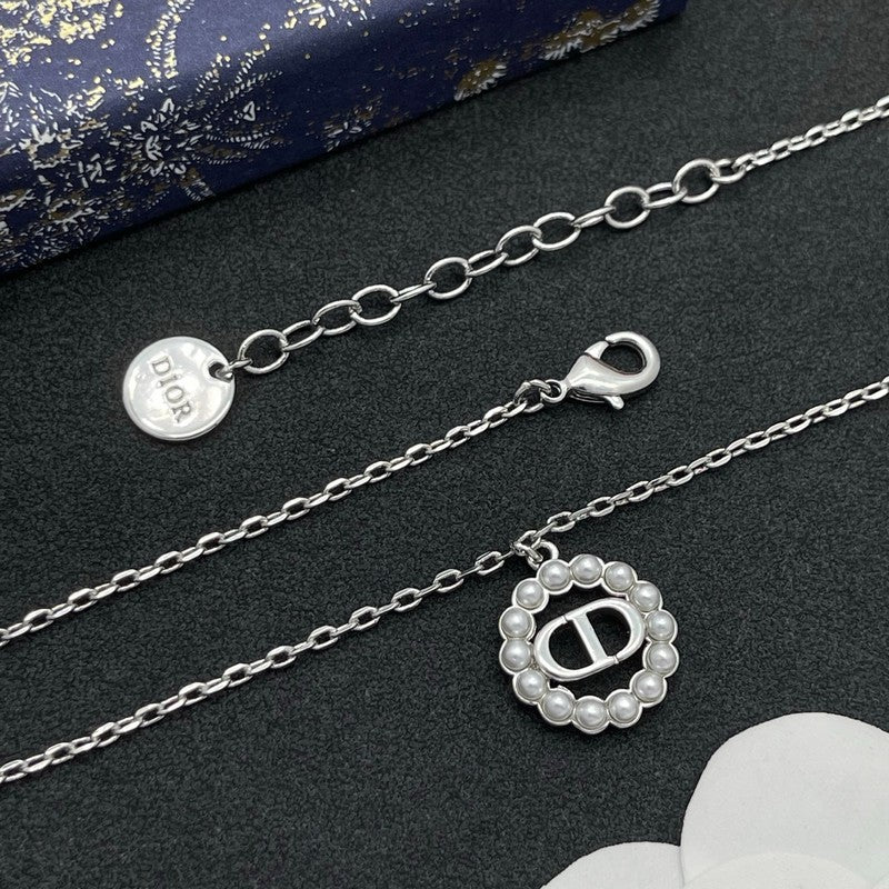 CD Petit Pearl White Gold Necklace