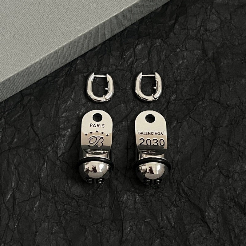 BB 2030 Gold Earrings
