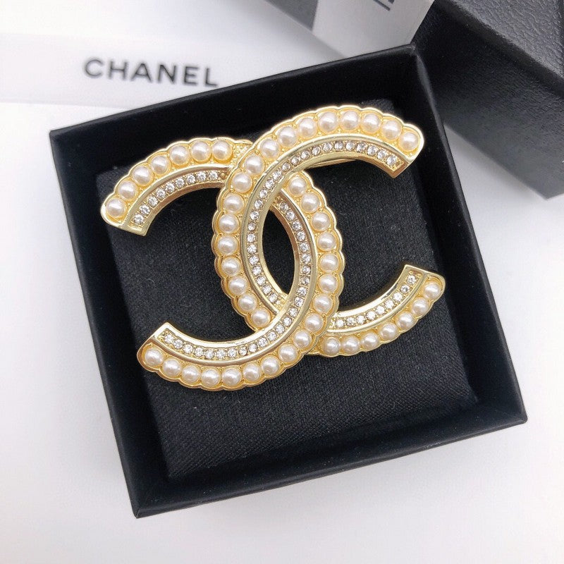 CC Pearl & Diamond Gold Brooch