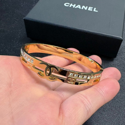 CC Pave Diamond Gold Bracelet