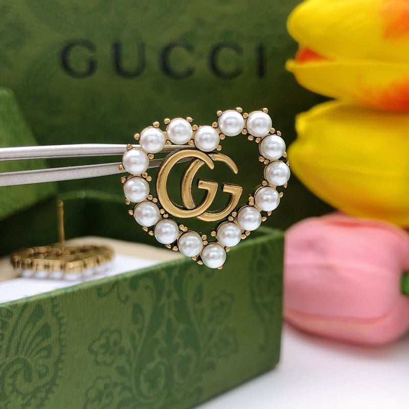 GG Pearl Heart Earrings