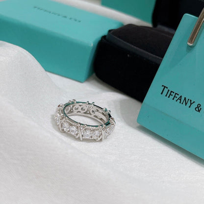 Tiff Schlumberger Eighteen Stone Ring