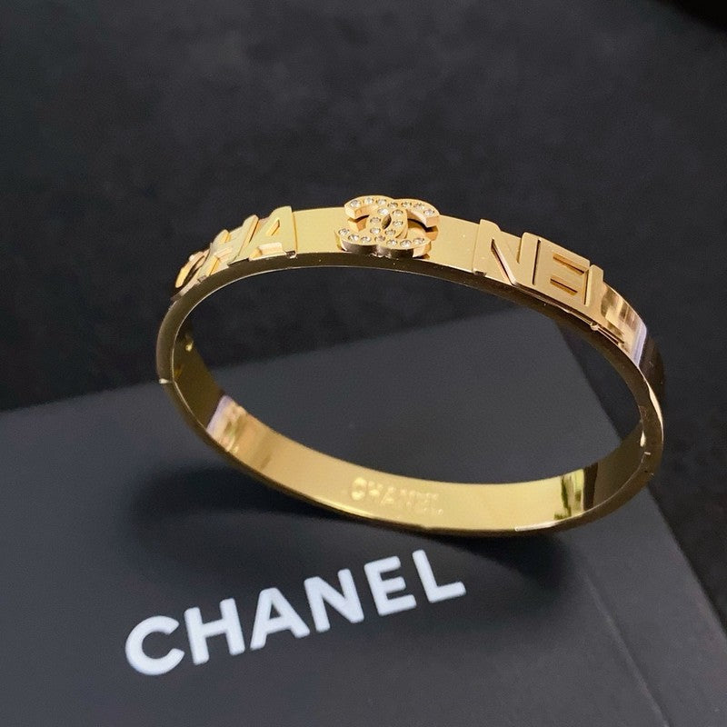 CC Letter Gold Bracelet
