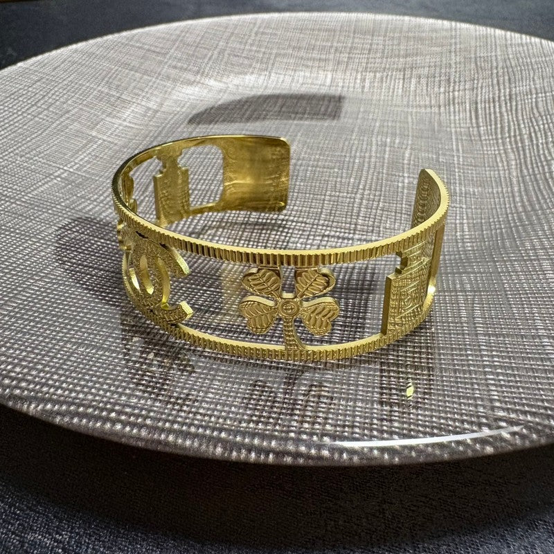 CC Clover Wide Bracelet