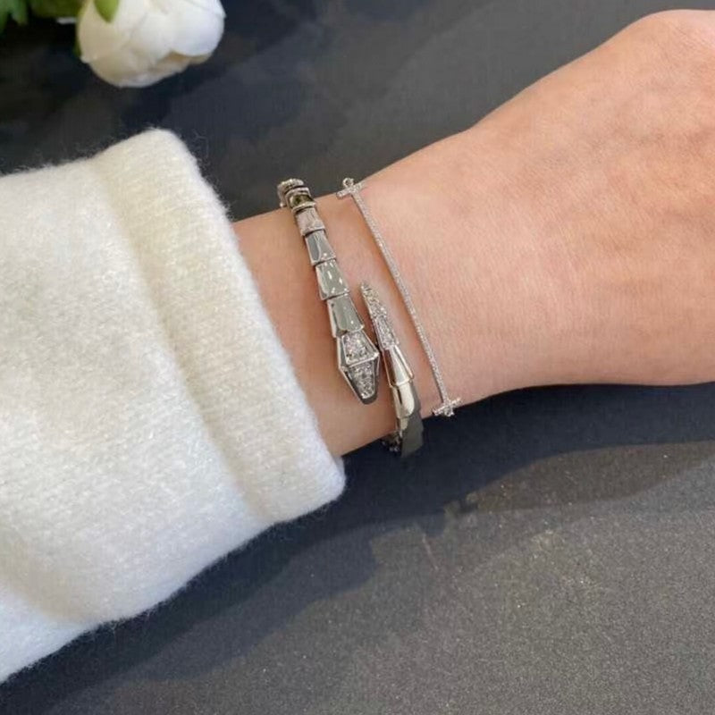 BVLG Serpenti Demi-Pave Diamonds Bracelet