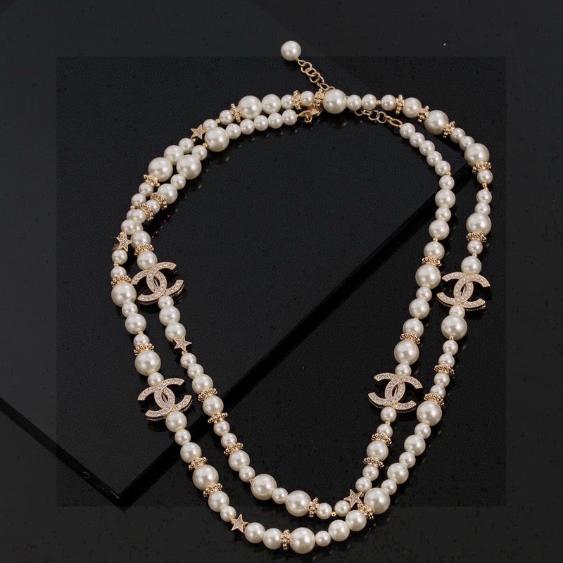 CC 26C Long Pearl Necklace