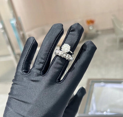 Tiff Schlumberger Eighteen Stone Ring
