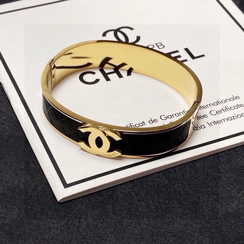 CC Black Leather Gold Bracelet