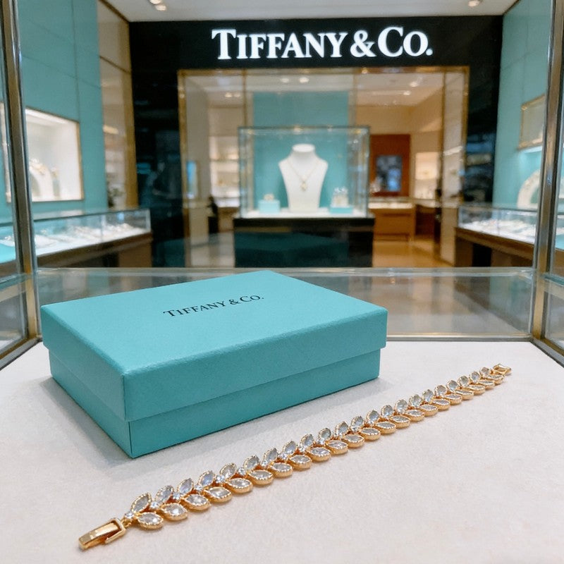 Return to Tiffany Crystal Rose Gold Bracelet