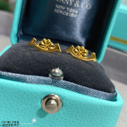 Tiff Smile Yellow Gold Earrings