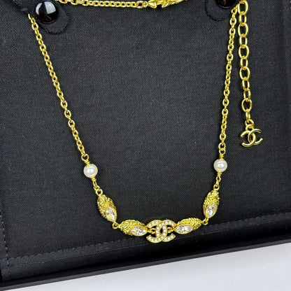 CC 26C Crystal Gold Necklace