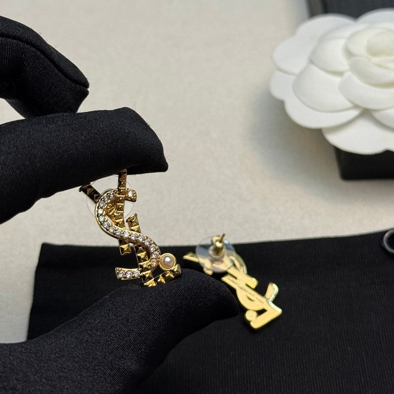 Saint Gold Diamond Earrings