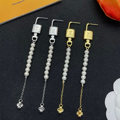 Louis Pearl Lock Gold Earrings
