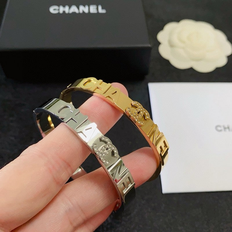 CC Letter Gold Bracelet