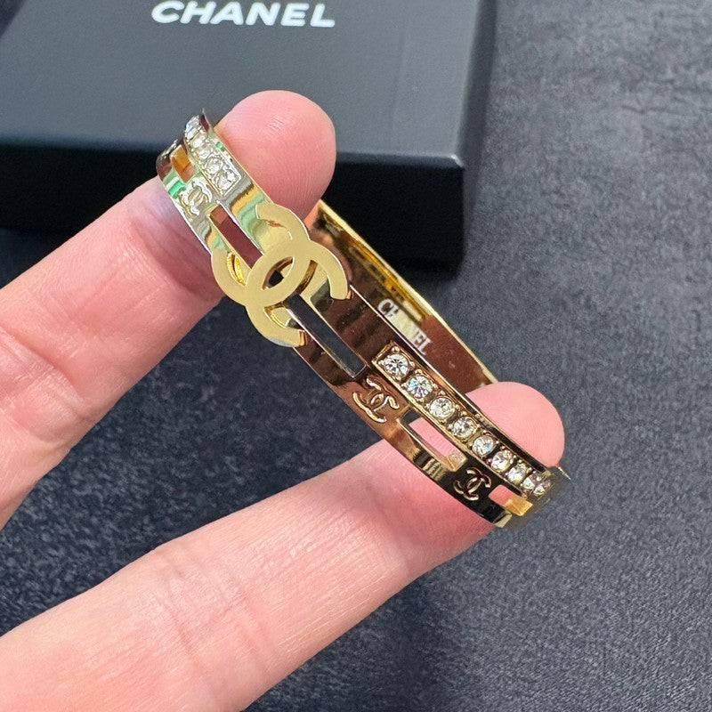 CC Pave Diamond Gold Bracelet