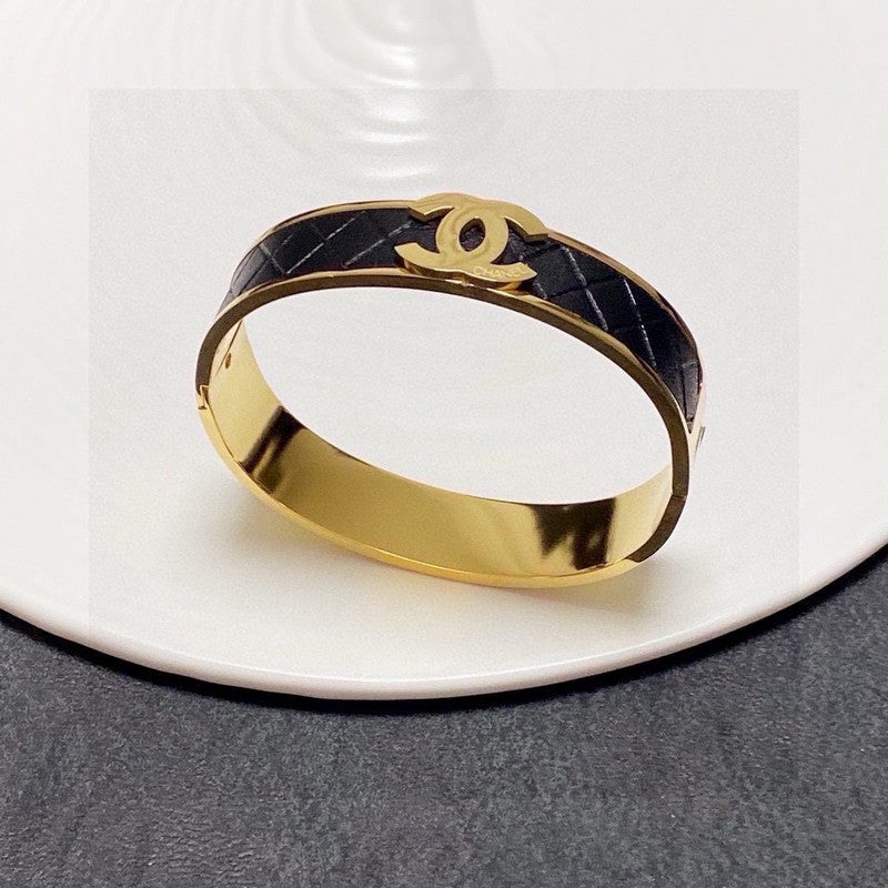 CC Black Leather Gold Bracelet