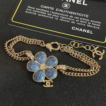 CC Vintage Blue Flower Gold Chain Bracelet