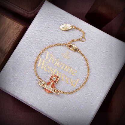 Vivienne West Mayfair Bas Relief Pendant Bracelet