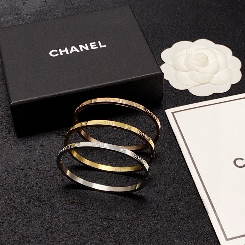 CC Thin Gold Bracelet